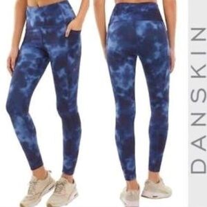 Danskin Blue Tie-Dye Leggings